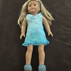 American Girl doll Kailey Hopkins
2003/2004 Excellent condition